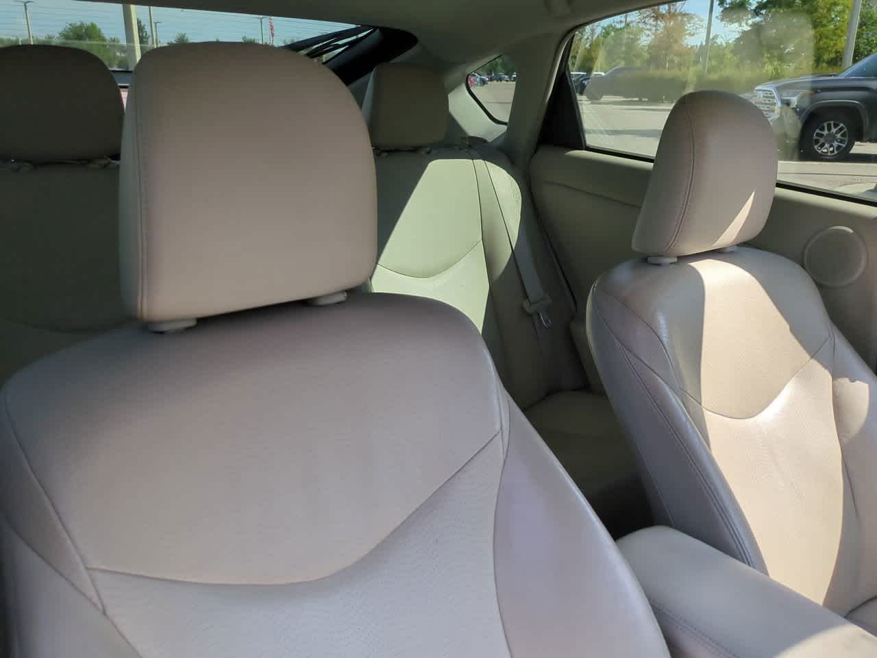Thumbnail: 2010 Toyota Prius - 7