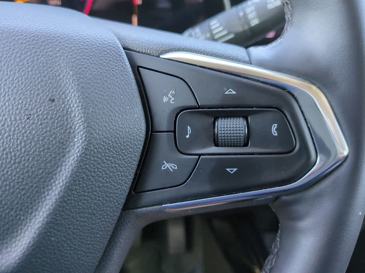 Thumbnail: 2025 Chevrolet Trax - 24