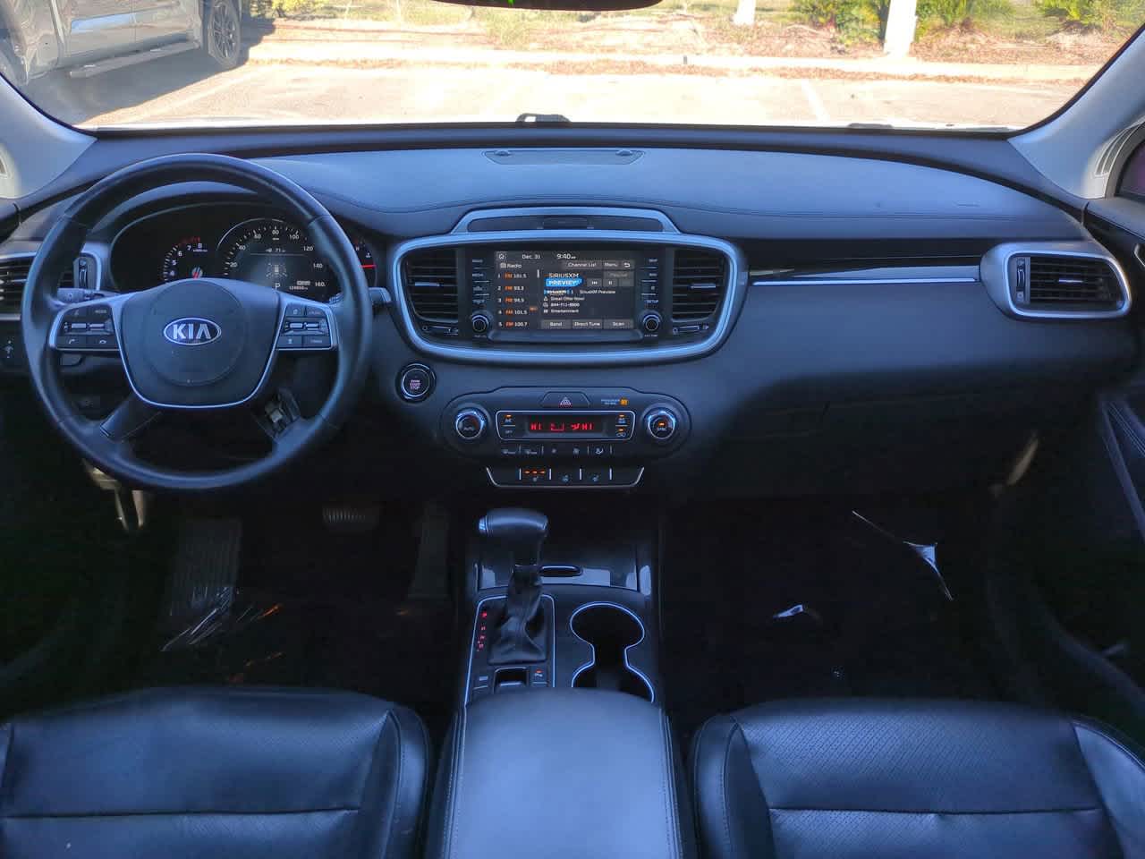 Thumbnail: 2019 Kia Sorento - 14