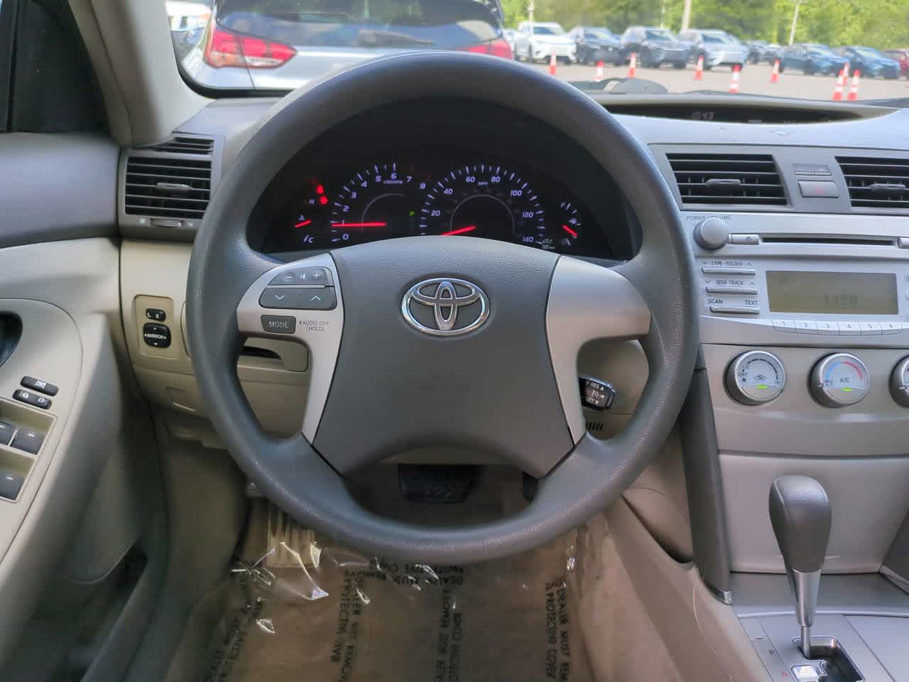 Thumbnail: 2010 Toyota Camry - 15