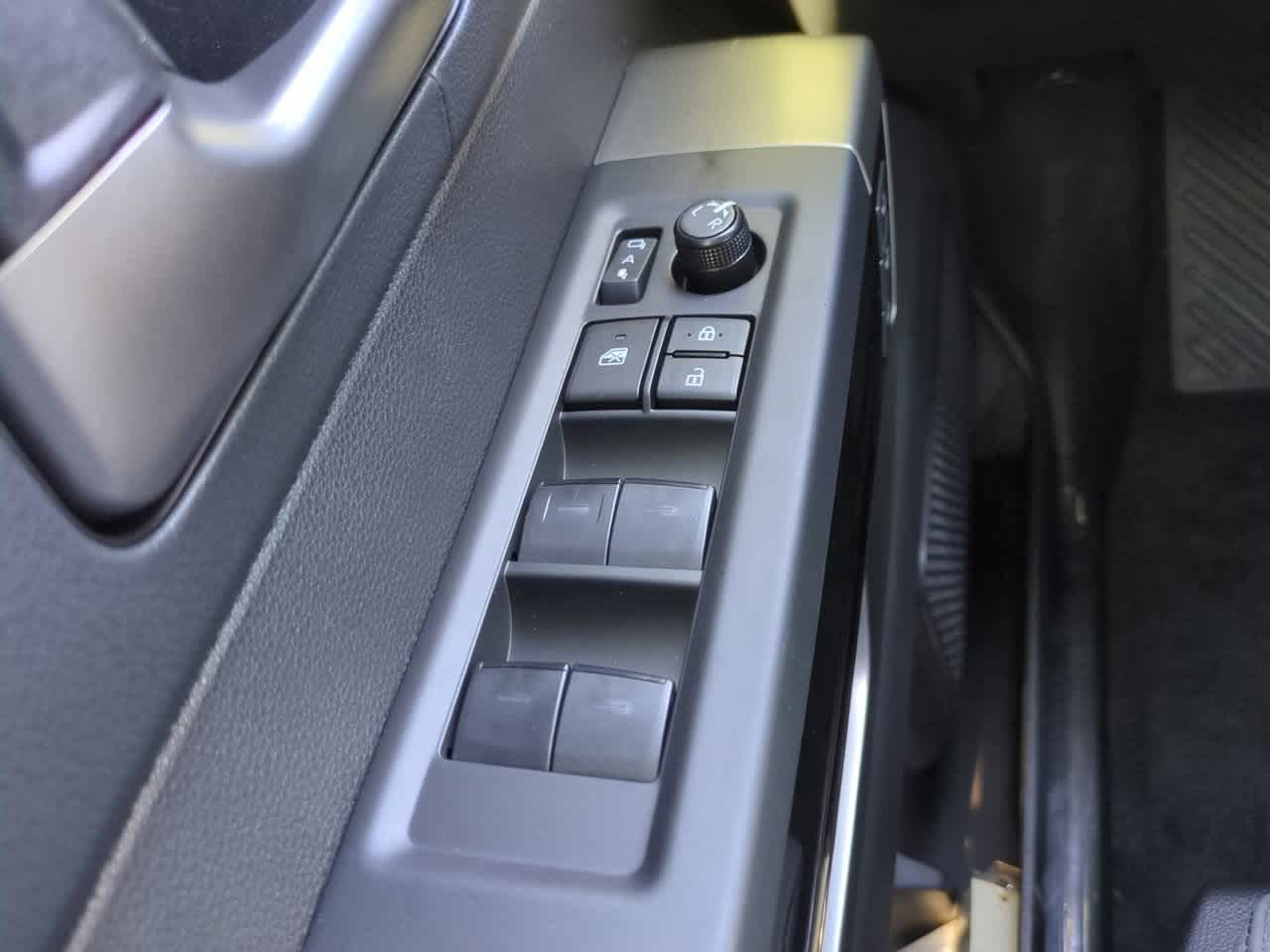 Thumbnail: 2026 Toyota Tundra - 22