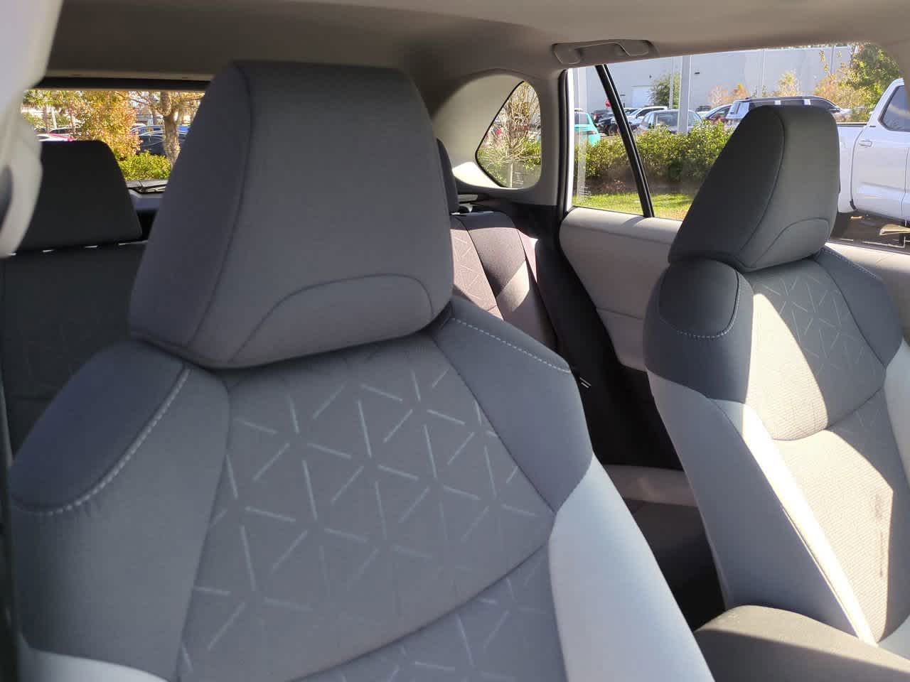 Thumbnail: 2025 Toyota RAV4 - 7