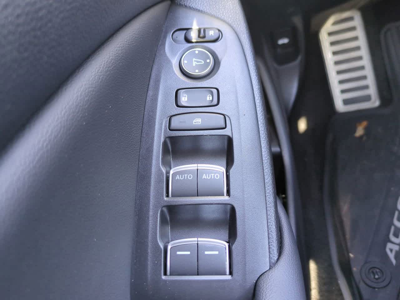 Thumbnail: 2022 Honda Accord - 21