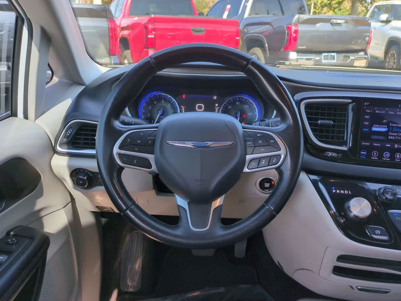 Thumbnail: 2018 Chrysler Pacifica - 16