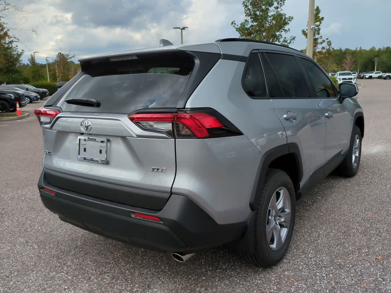Thumbnail: 2025 Toyota RAV4 - 6
