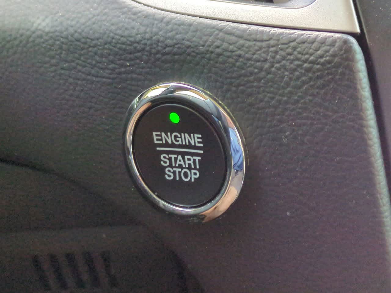 Thumbnail: 2022 Ford Edge - 25