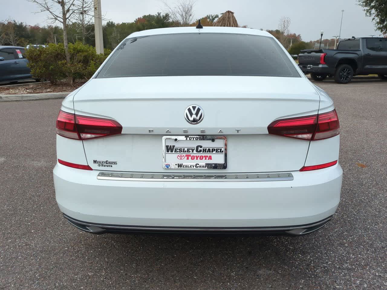 Thumbnail: 2022 Volkswagen Passat - 5