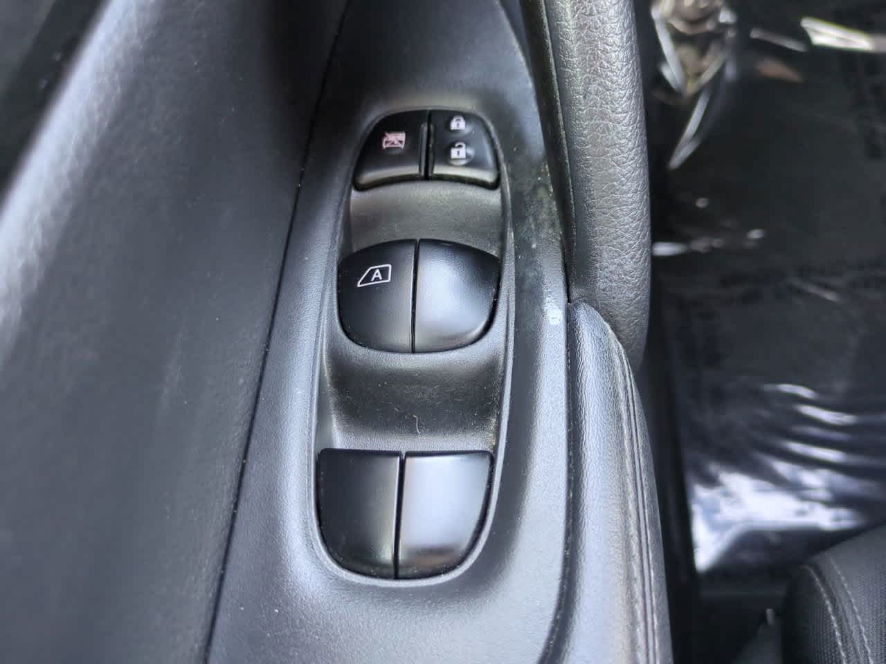 Thumbnail: 2019 Nissan Rogue - 22