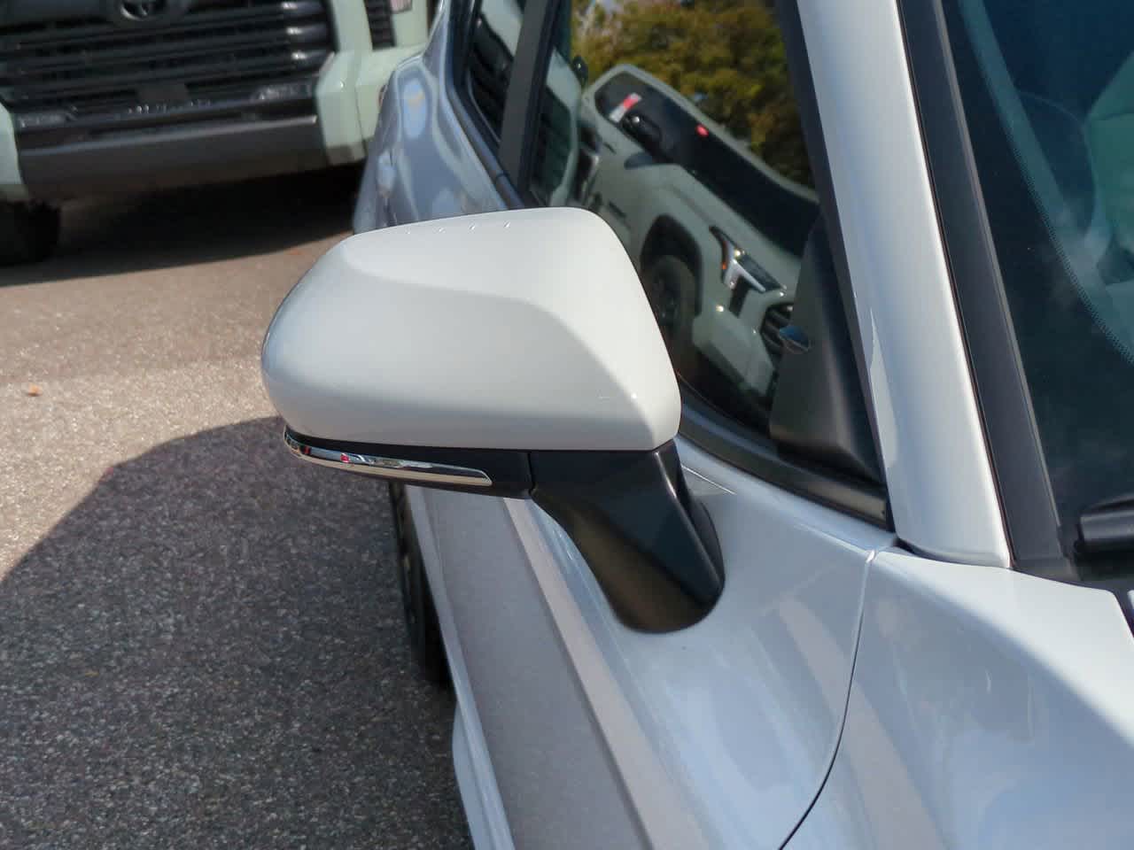 Thumbnail: 2025 Toyota Camry - 12