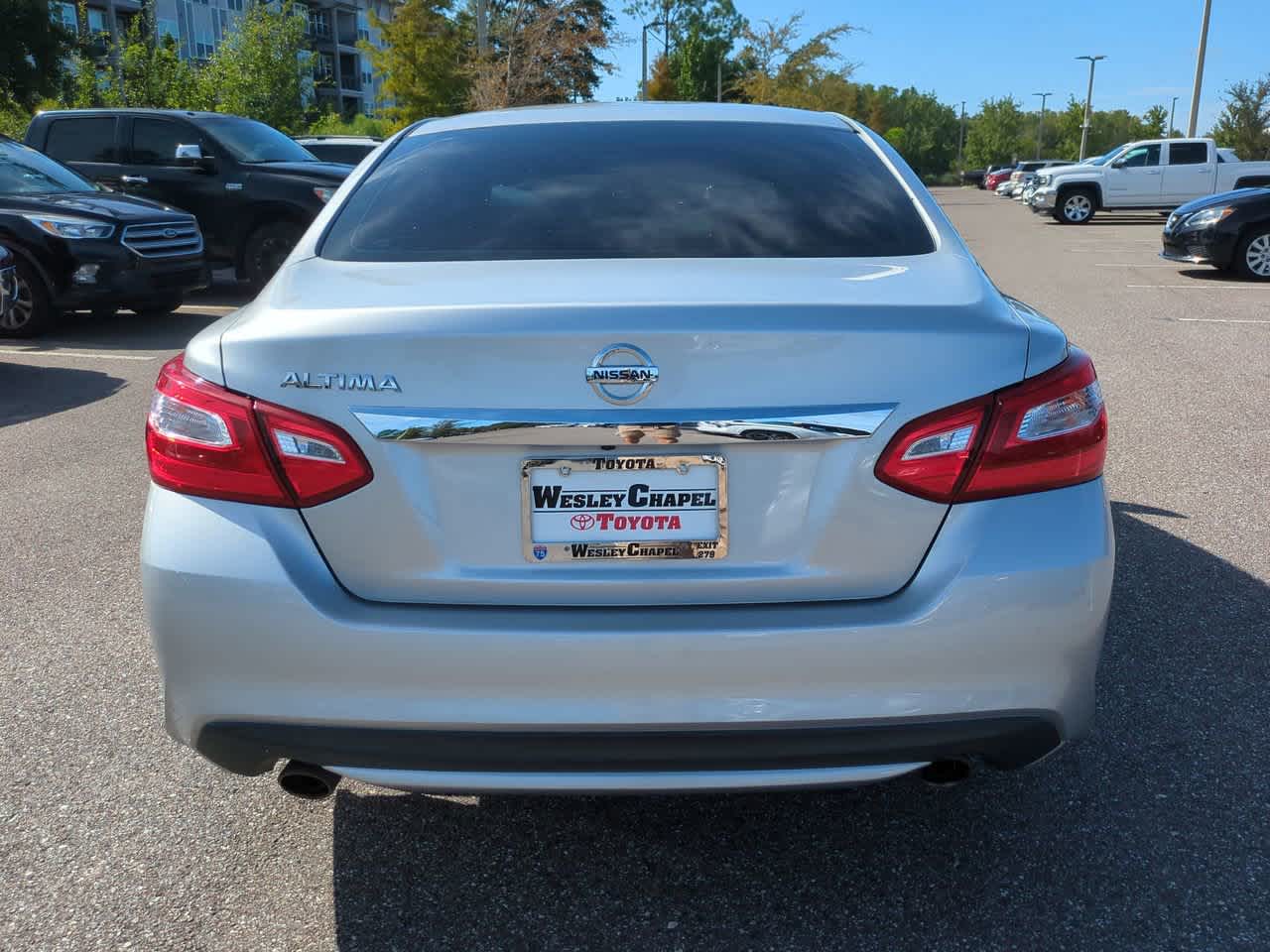 Thumbnail: 2016 Nissan Altima - 5