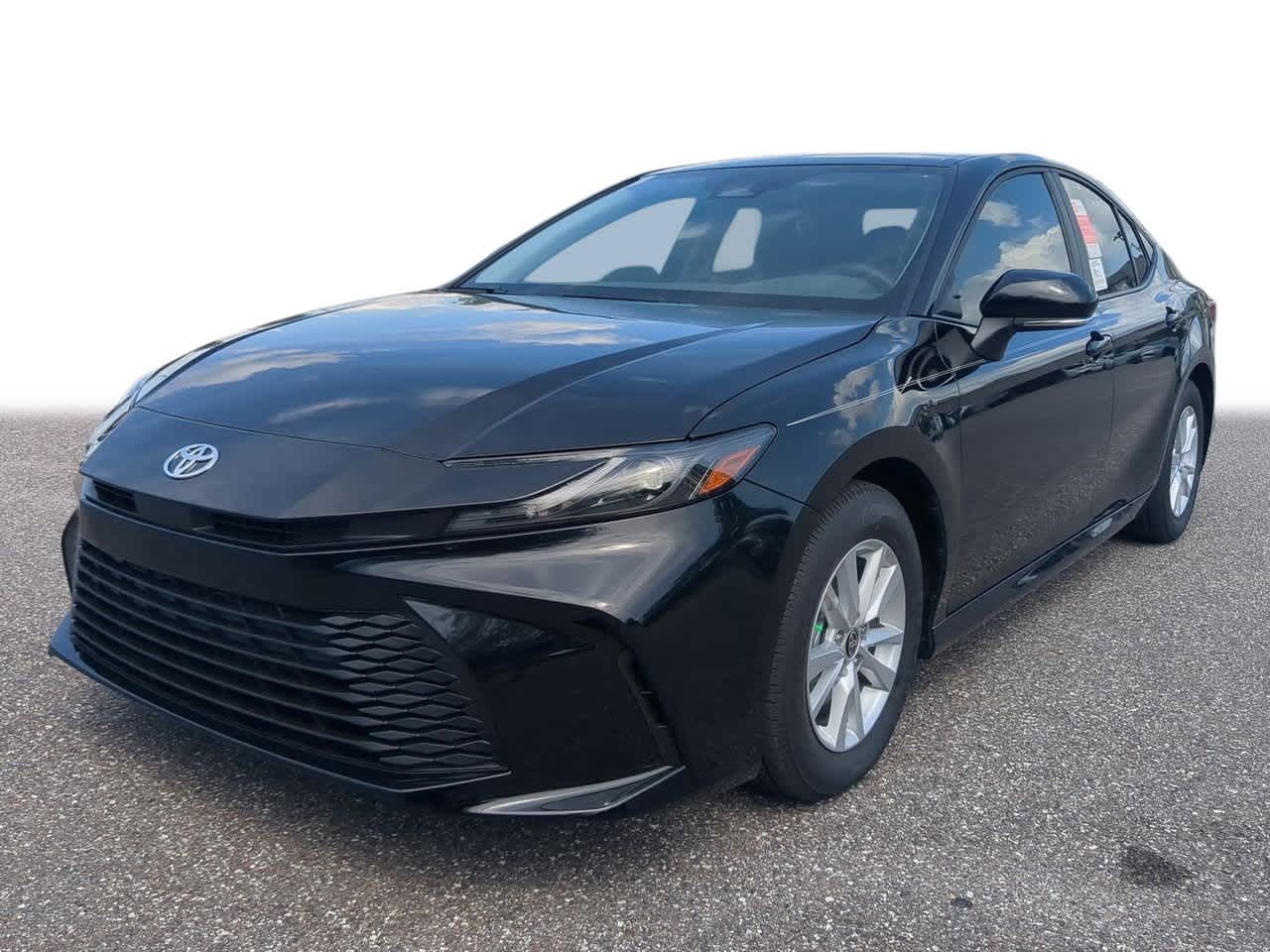 2025 Toyota Camry LE Hero Image