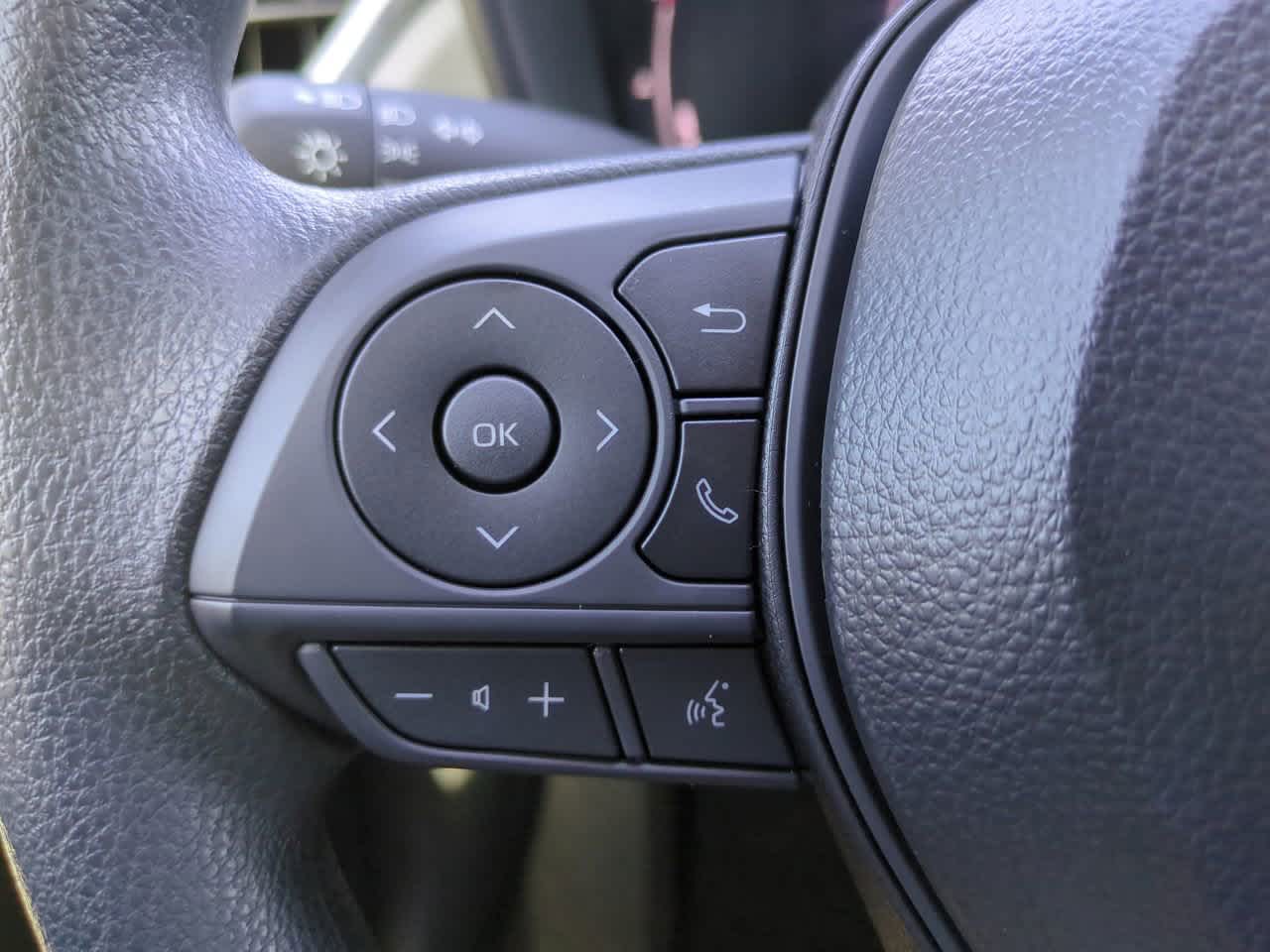 Thumbnail: 2026 Toyota Corolla Cross - 22