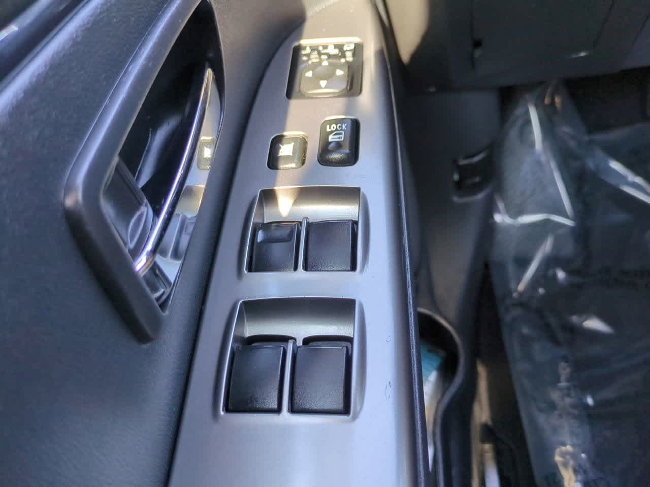 Thumbnail: 2025 Mitsubishi Outlander Sport - 22