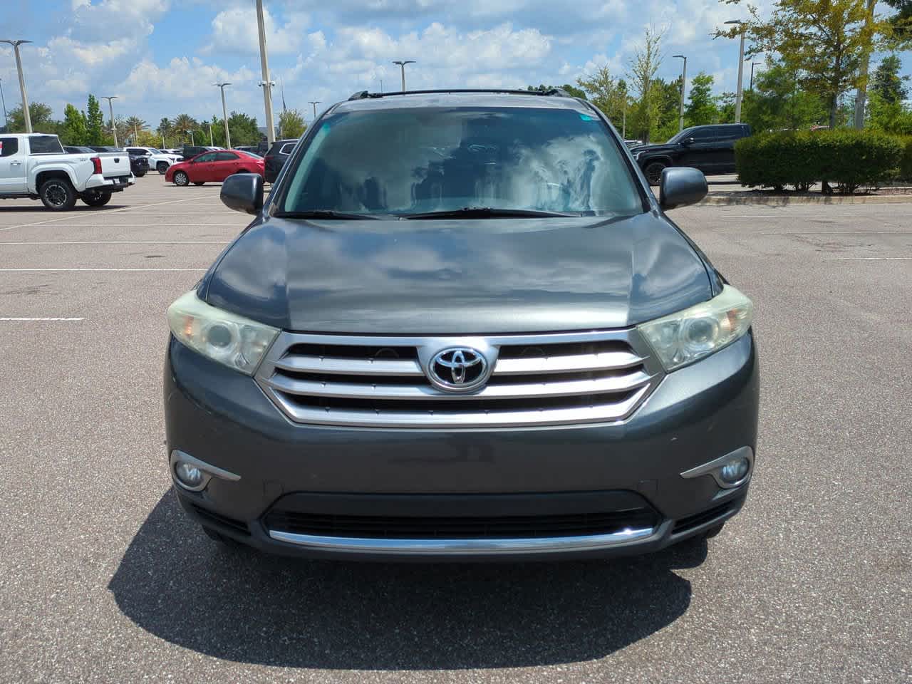 Thumbnail: 2013 Toyota Highlander - 9