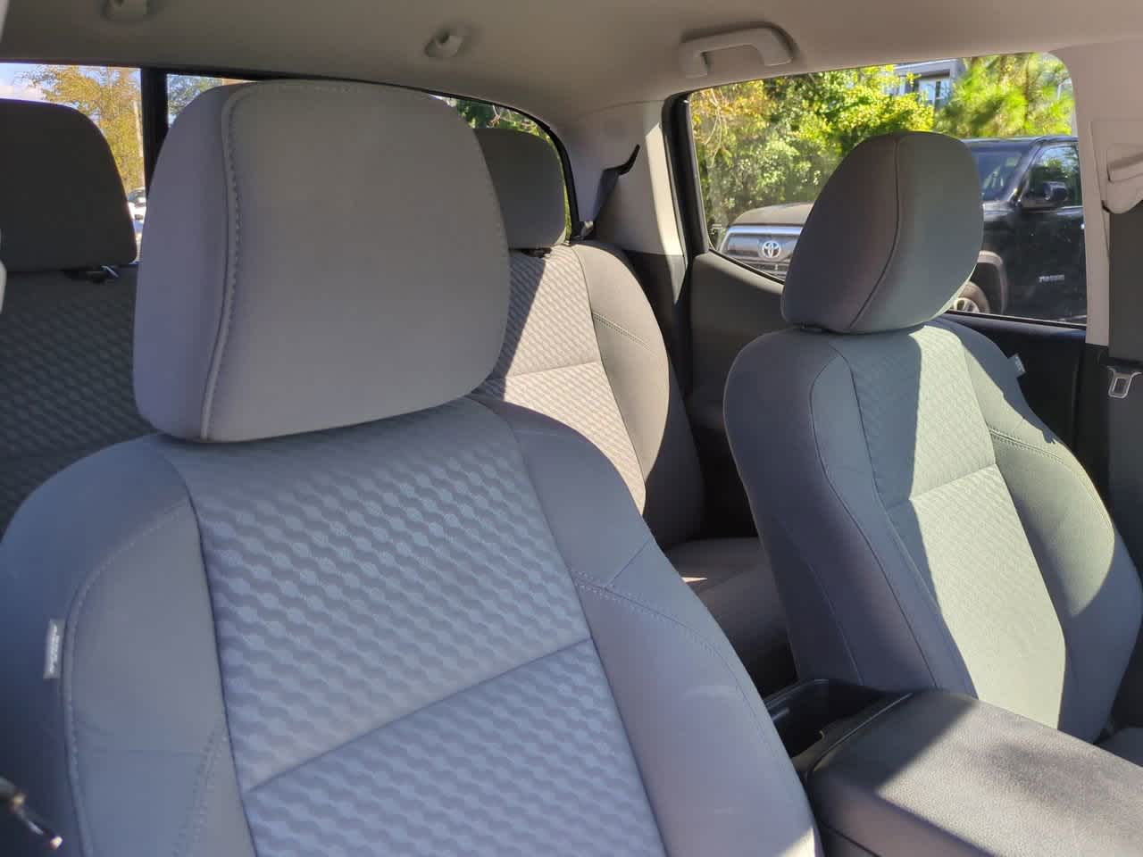 Thumbnail: 2022 Toyota Tacoma - 7