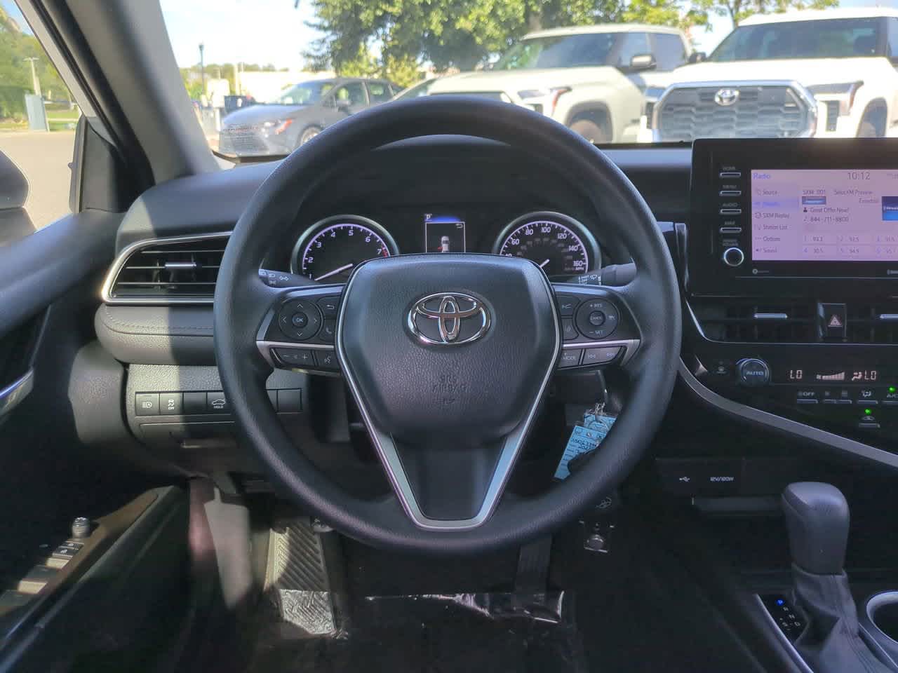 Thumbnail: 2022 Toyota Camry - 15