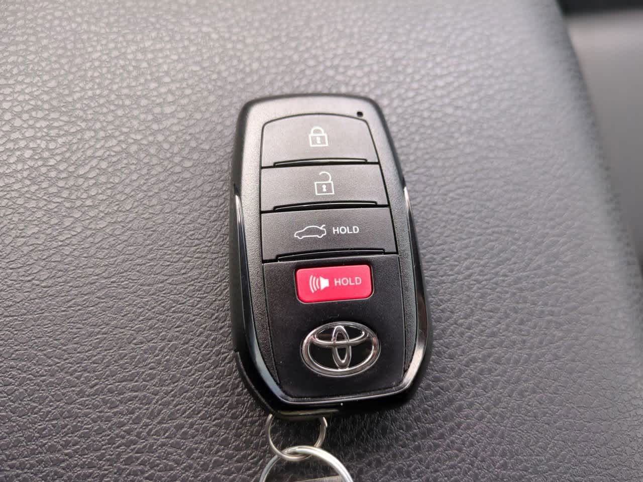 Thumbnail: 2025 Toyota Camry - 26