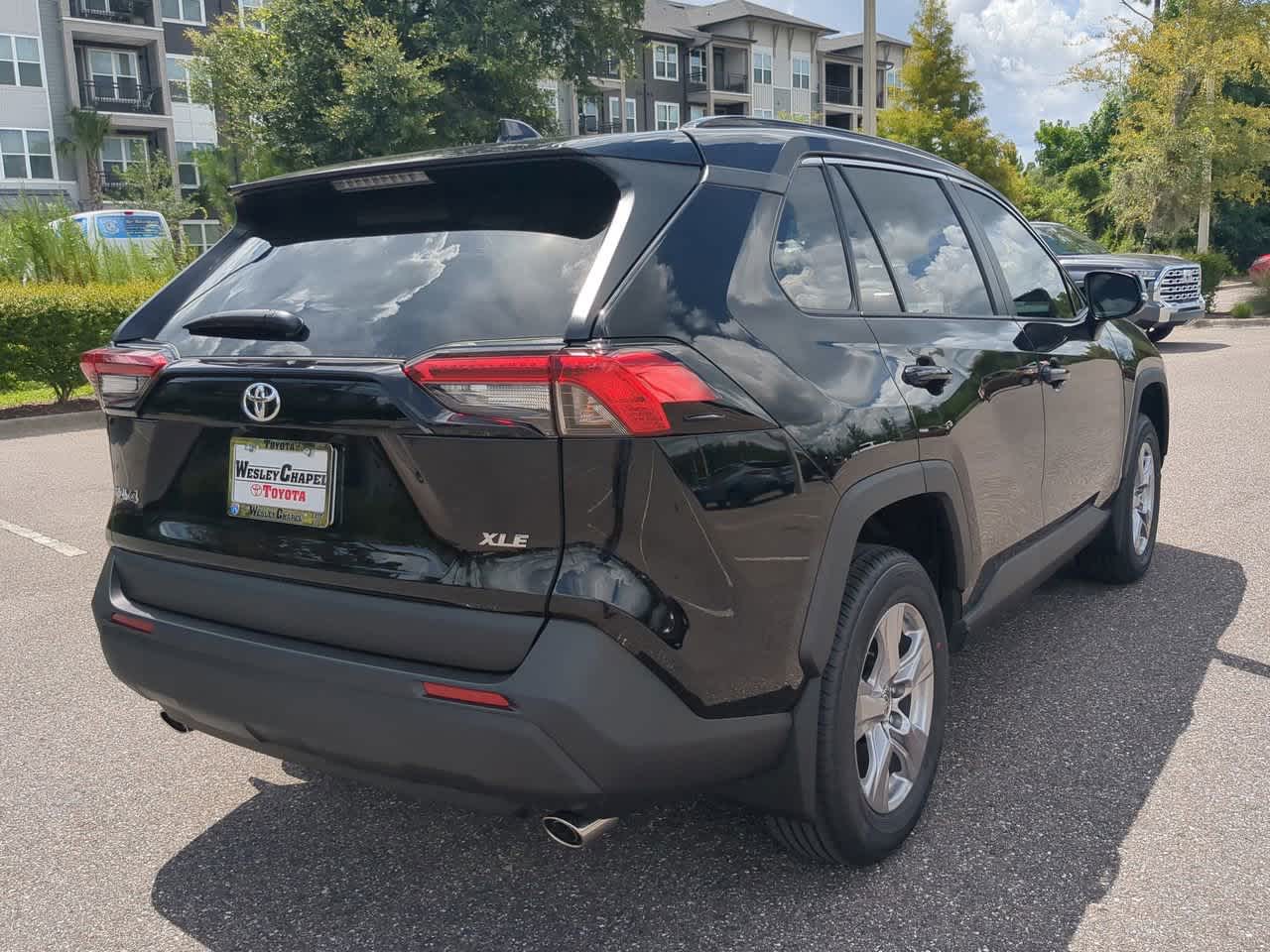 Thumbnail: 2025 Toyota RAV4 - 6