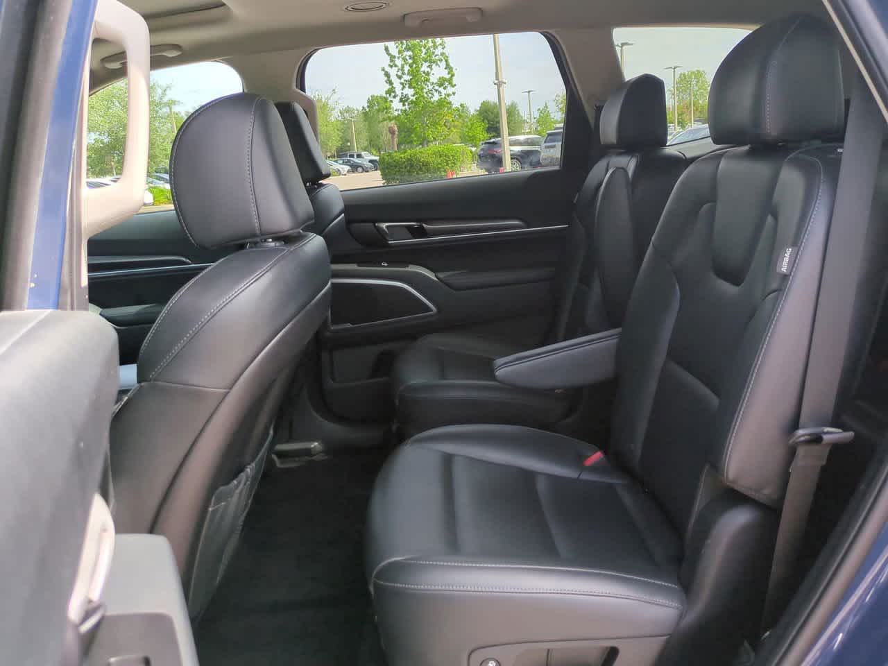 Thumbnail: 2025 Kia Telluride - 14