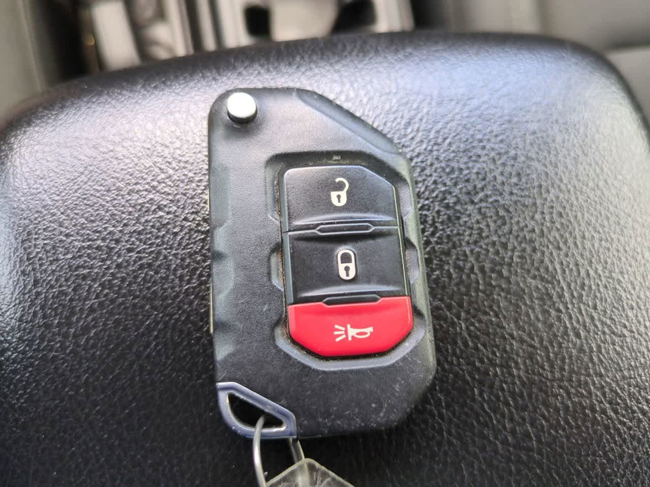 Thumbnail: 2019 Jeep Wrangler - 26