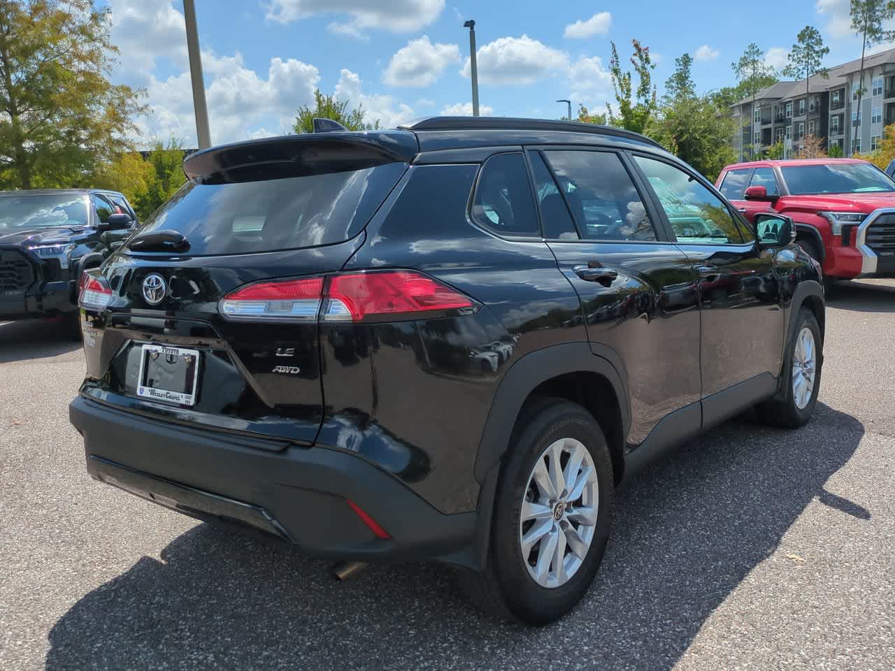 Thumbnail: 2023 Toyota Corolla Cross - 6