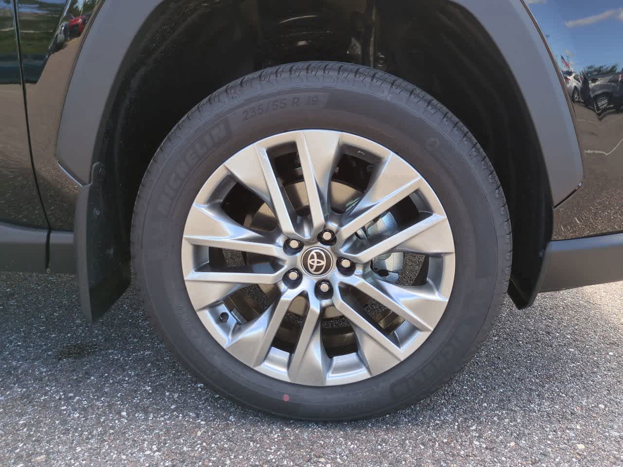 Thumbnail: 2025 Toyota RAV4 - 11