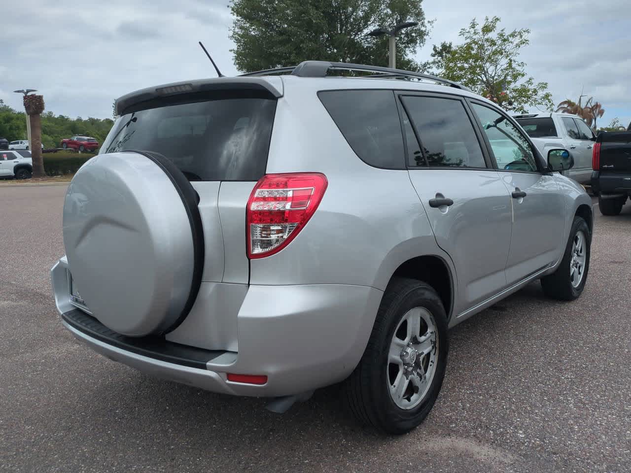 Thumbnail: 2012 Toyota RAV4 - 6