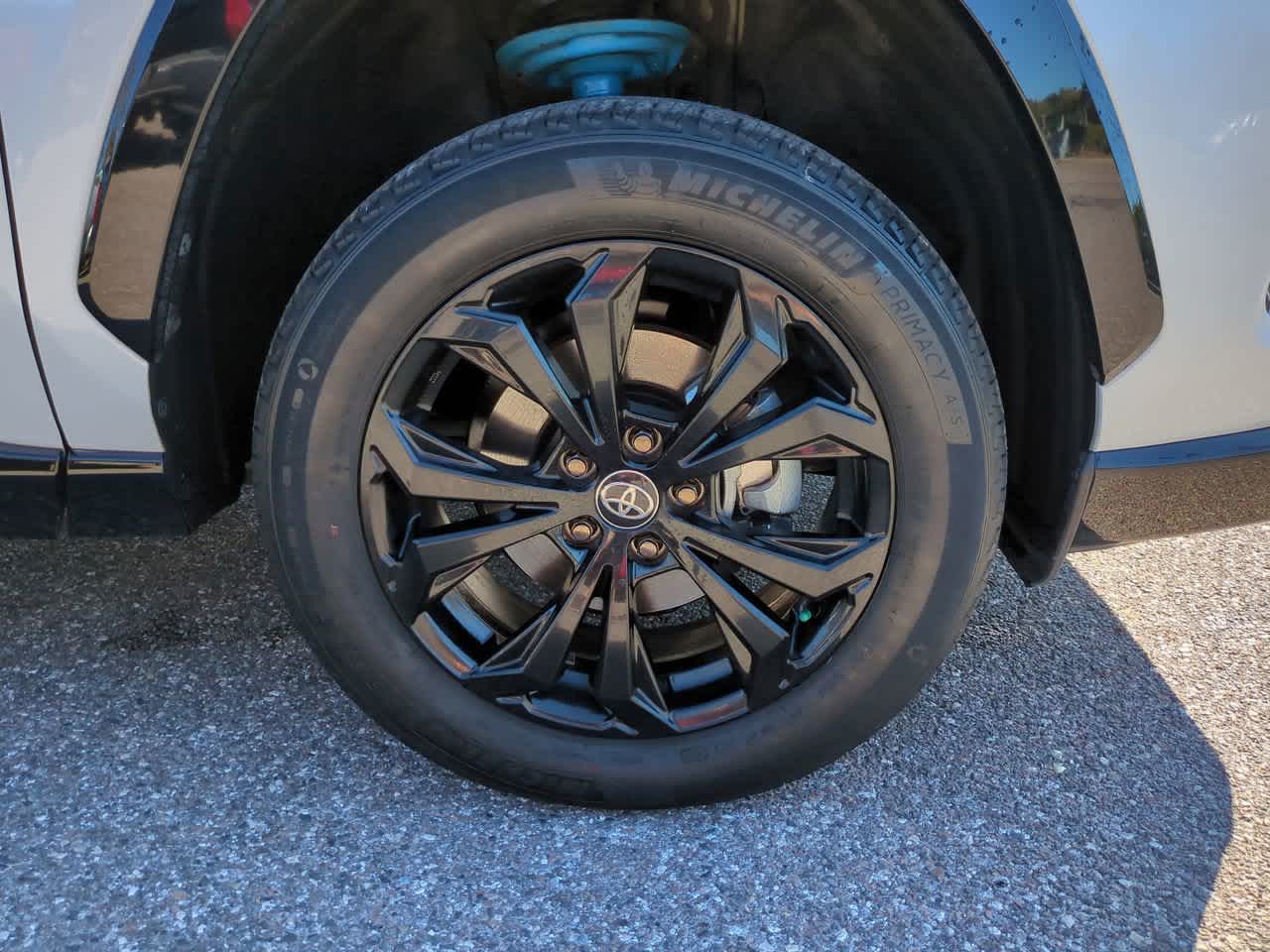 Thumbnail: 2023 Toyota RAV4 - 11