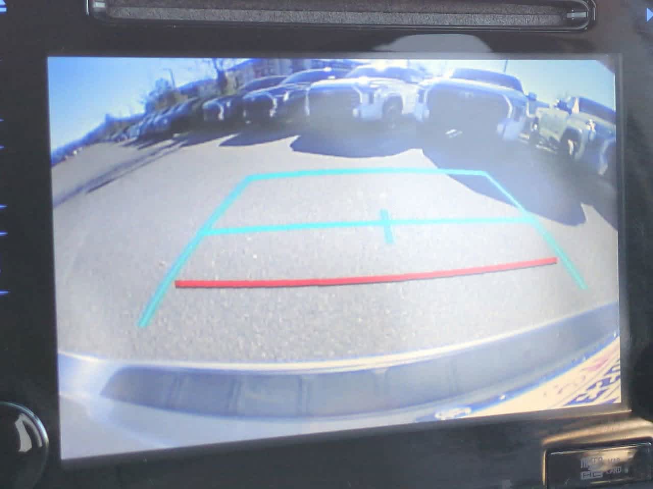 Thumbnail: 2017 Toyota Sienna - 21