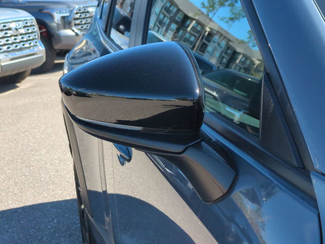 Thumbnail: 2025 Mazda CX-50 - 12