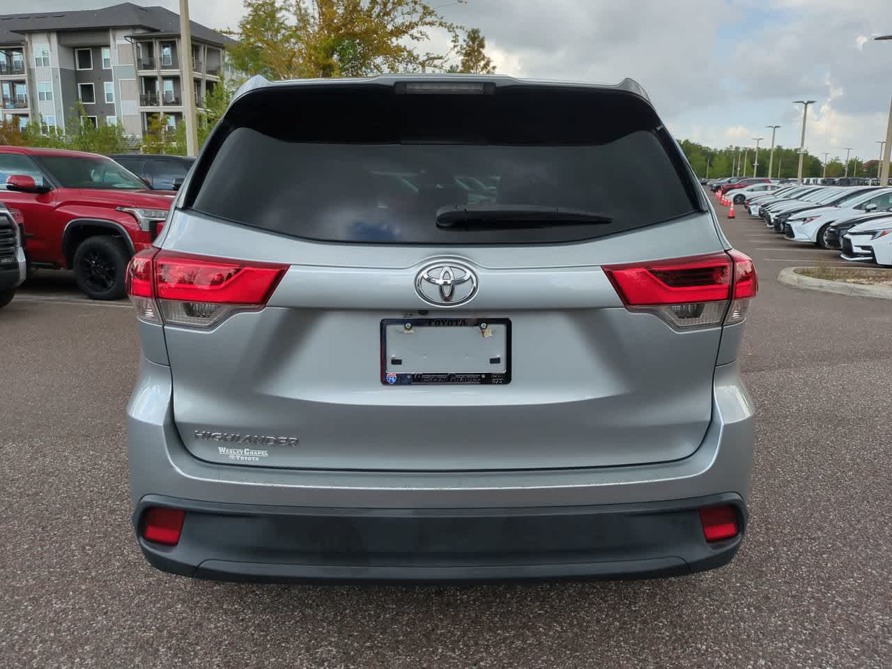 Thumbnail: 2017 Toyota Highlander - 5