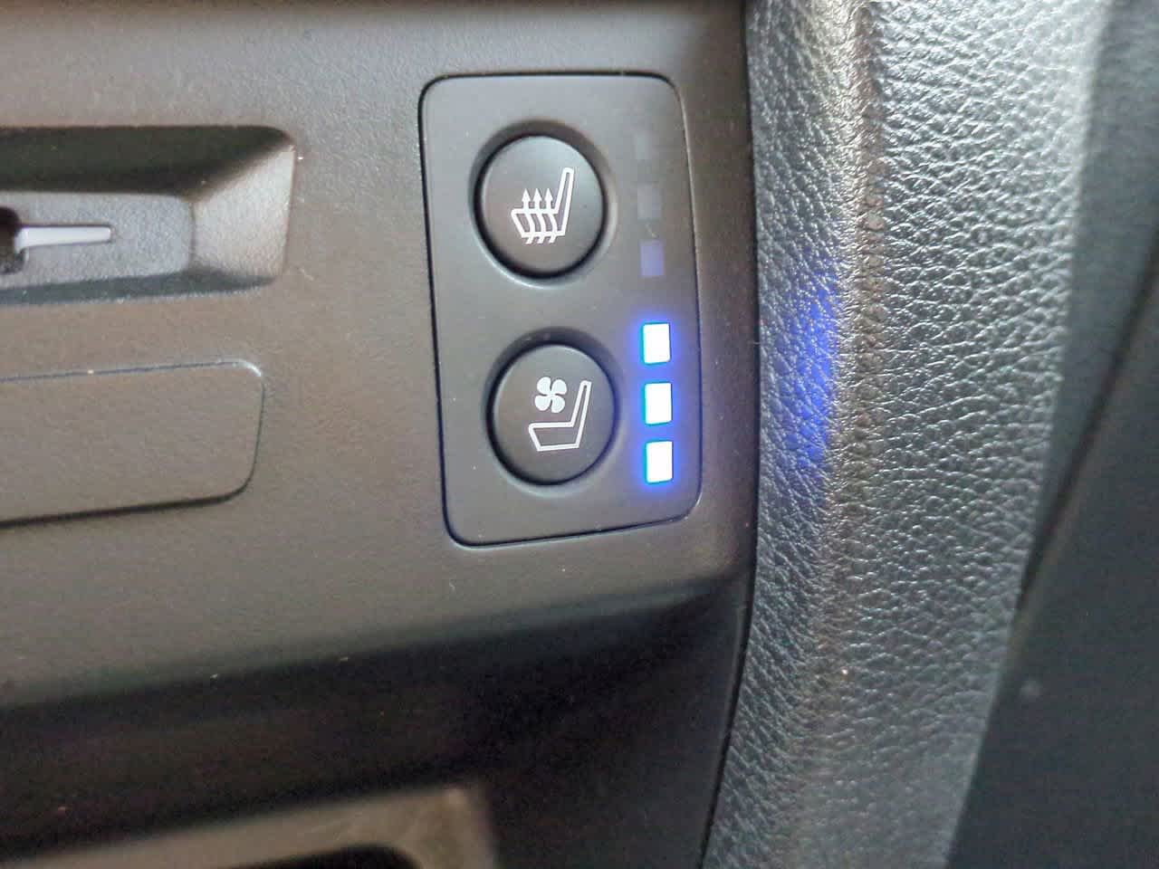 Thumbnail: 2020 Honda Pilot - 24