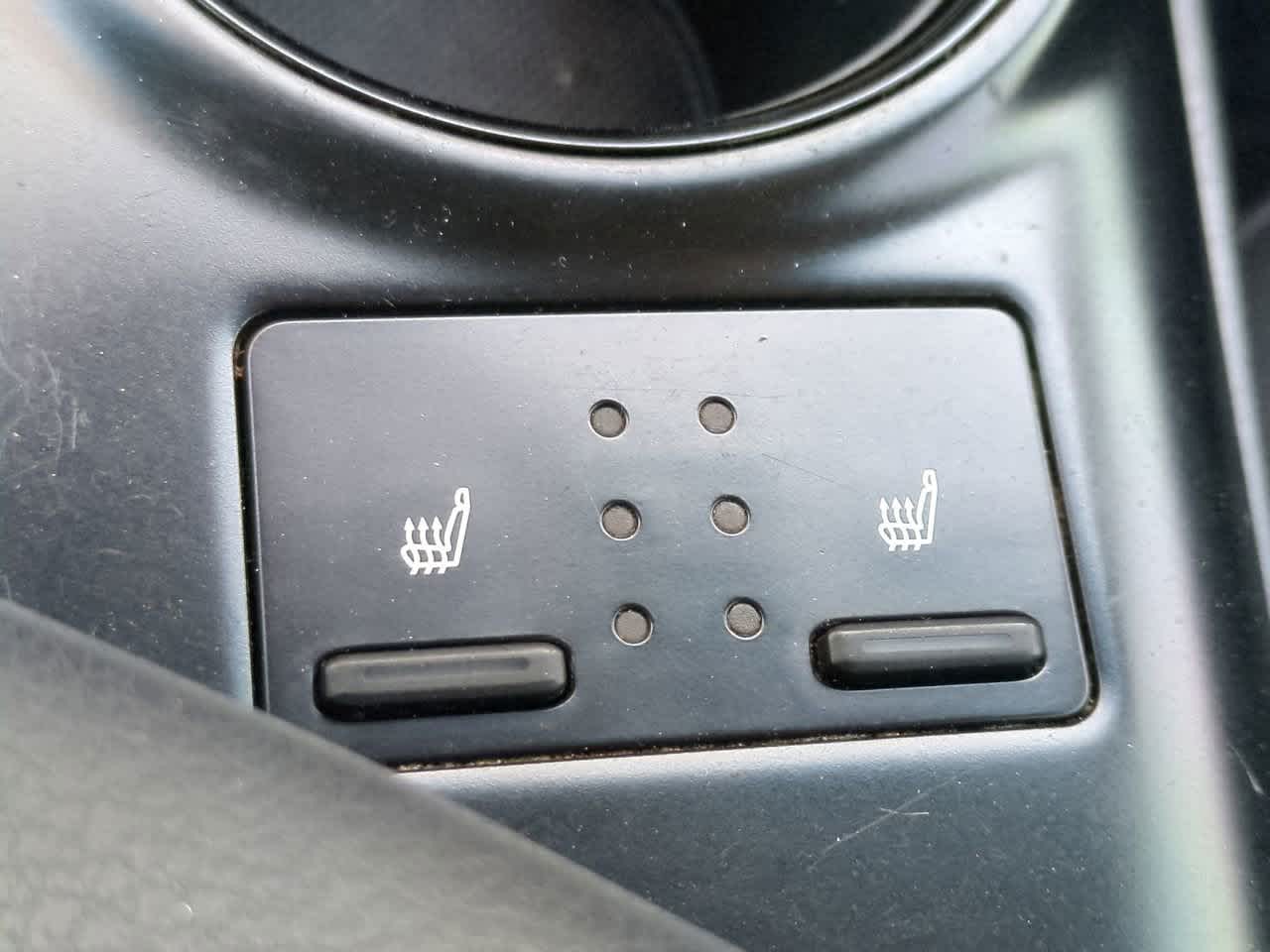 Thumbnail: 2019 Toyota Camry - 20