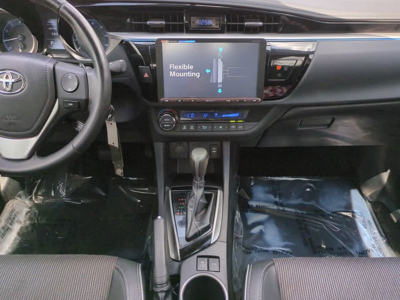 Thumbnail: 2016 Toyota Corolla - 18