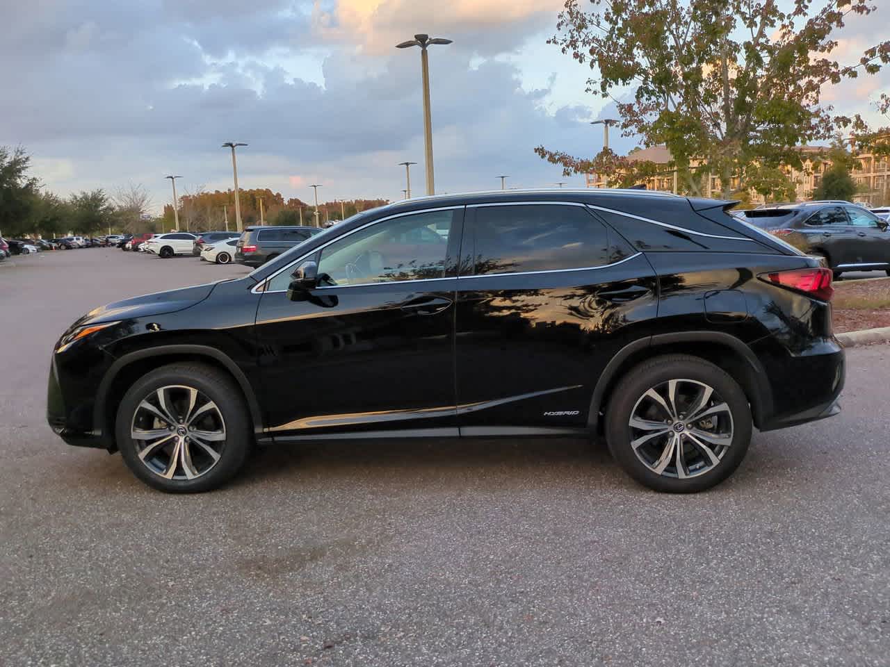 Thumbnail: 2019 Lexus RX - 3