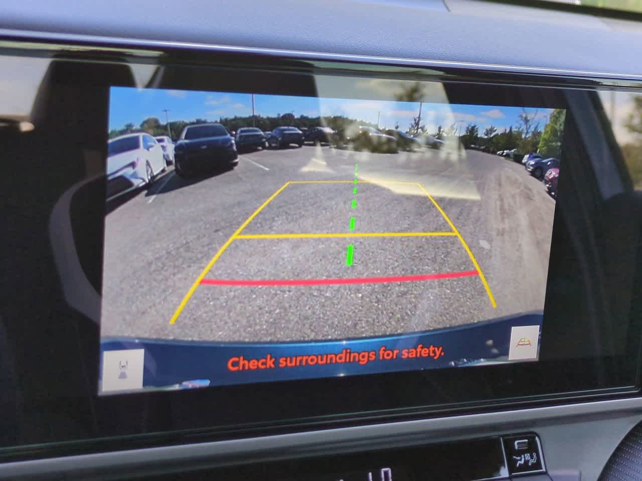 Thumbnail: 2025 Toyota Camry - 19