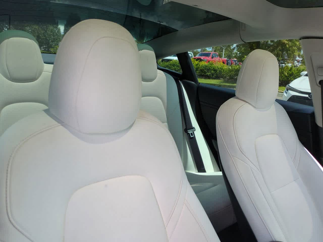 Thumbnail: 2022 Tesla Model 3 - 7