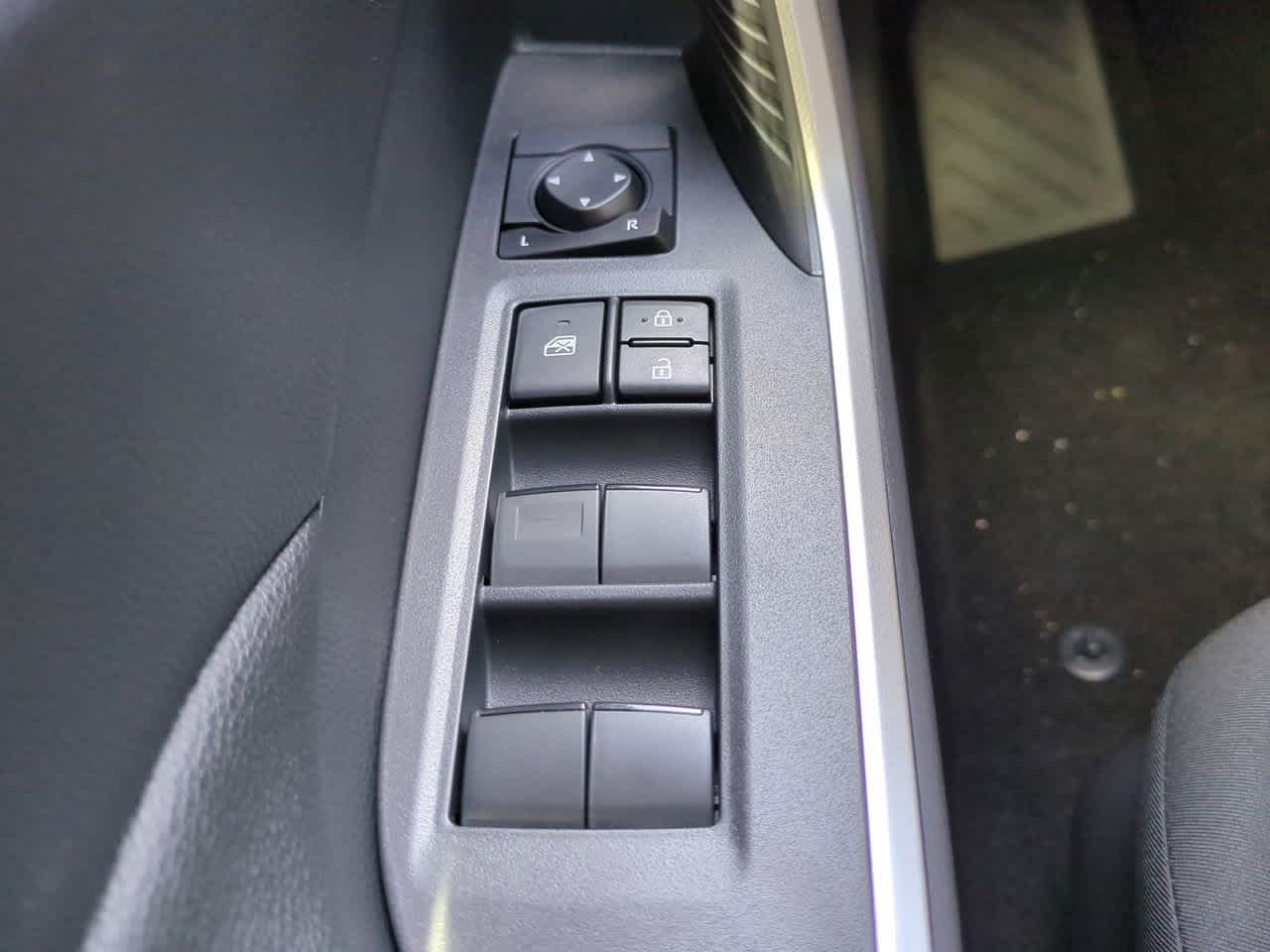 Thumbnail: 2025 Toyota RAV4 - 21