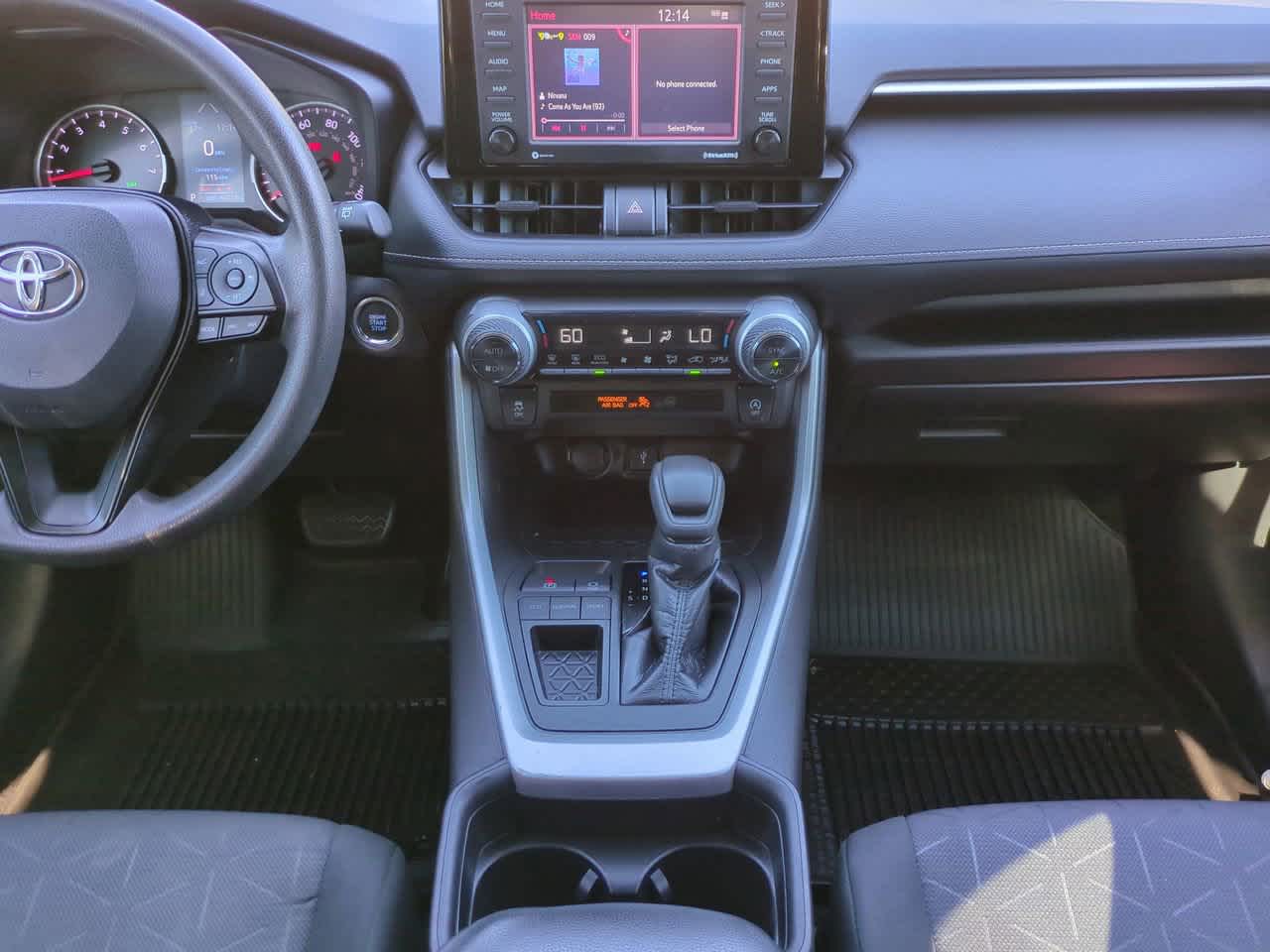 Thumbnail: 2021 Toyota RAV4 - 17