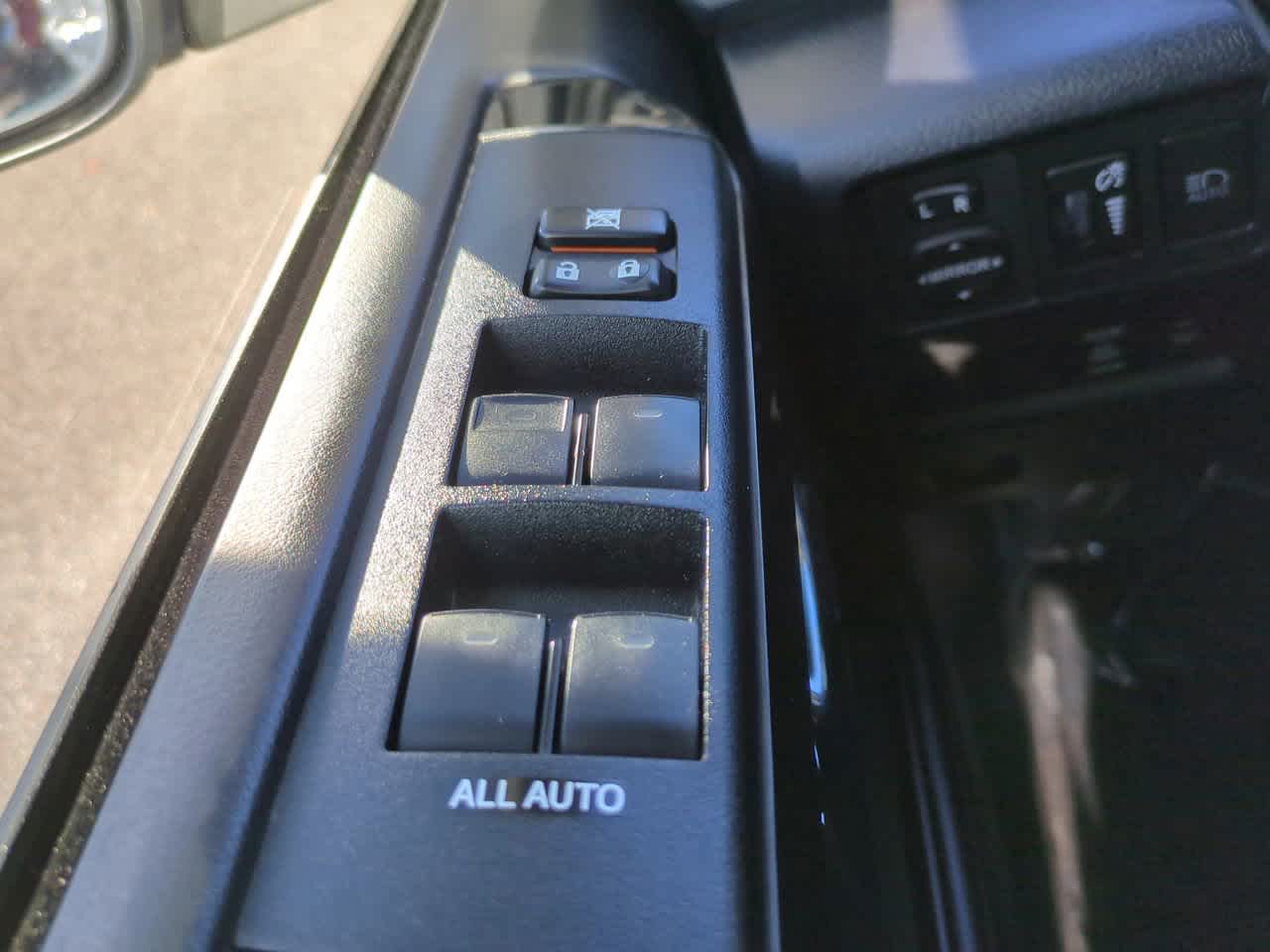 Thumbnail: 2024 Toyota 4Runner - 23