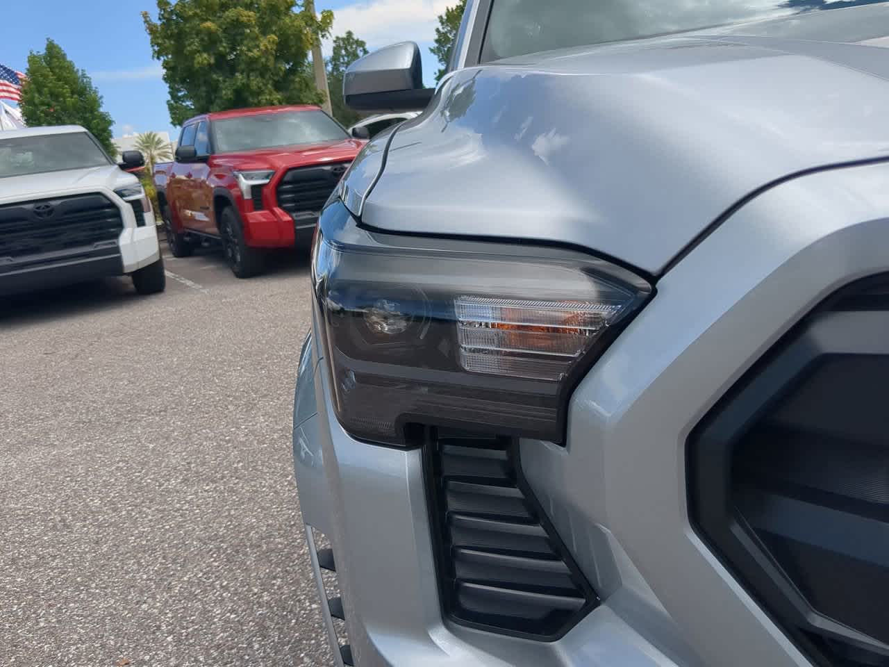 Thumbnail: 2025 Toyota Tacoma - 10