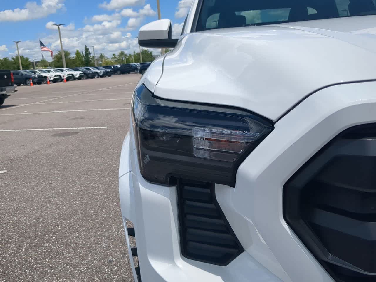 Thumbnail: 2025 Toyota Tacoma - 10