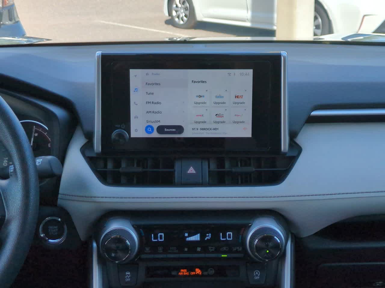 Thumbnail: 2025 Toyota RAV4 - 17