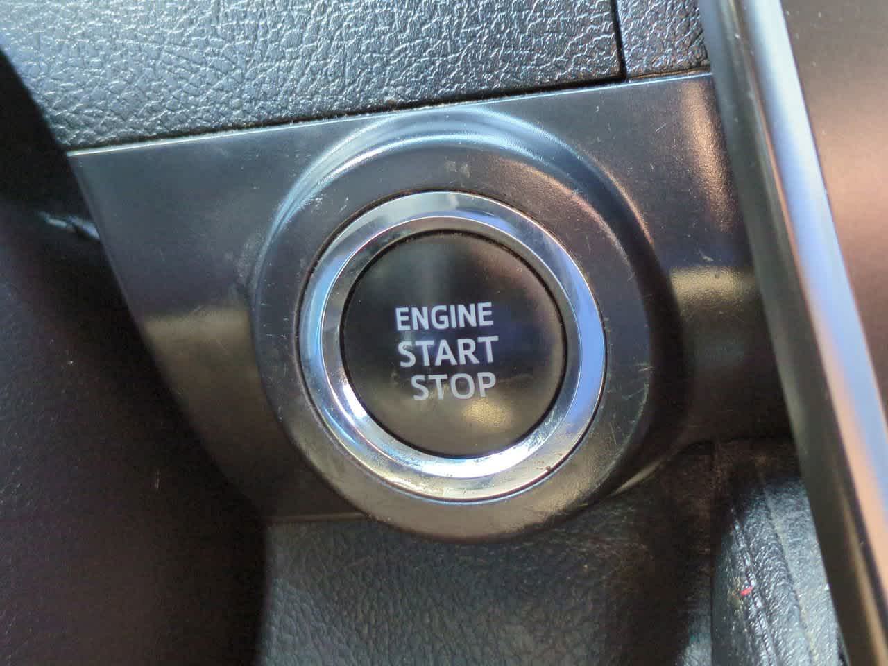 Thumbnail: 2014 Toyota Camry - 23