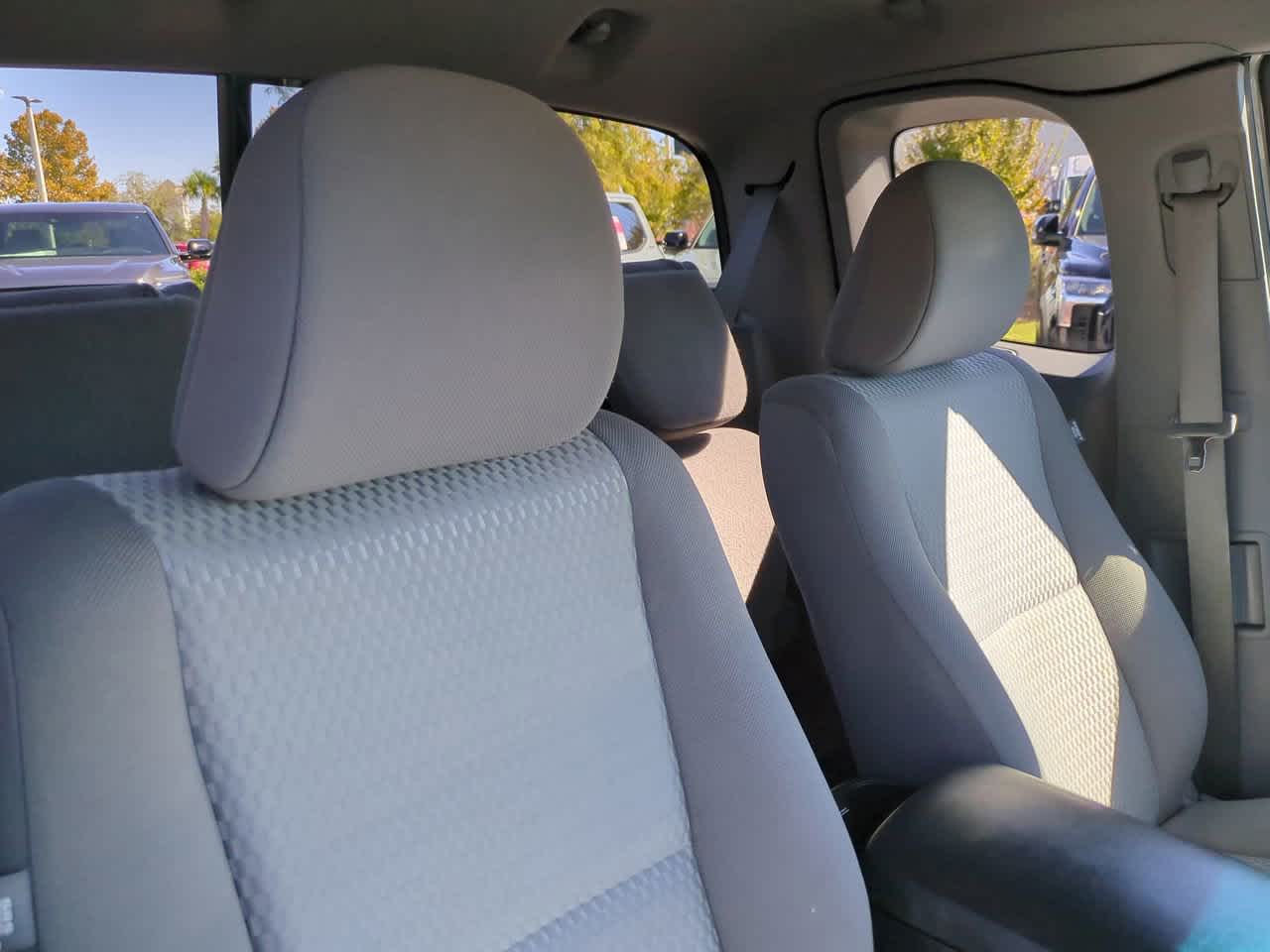 Thumbnail: 2013 Toyota Tacoma - 7