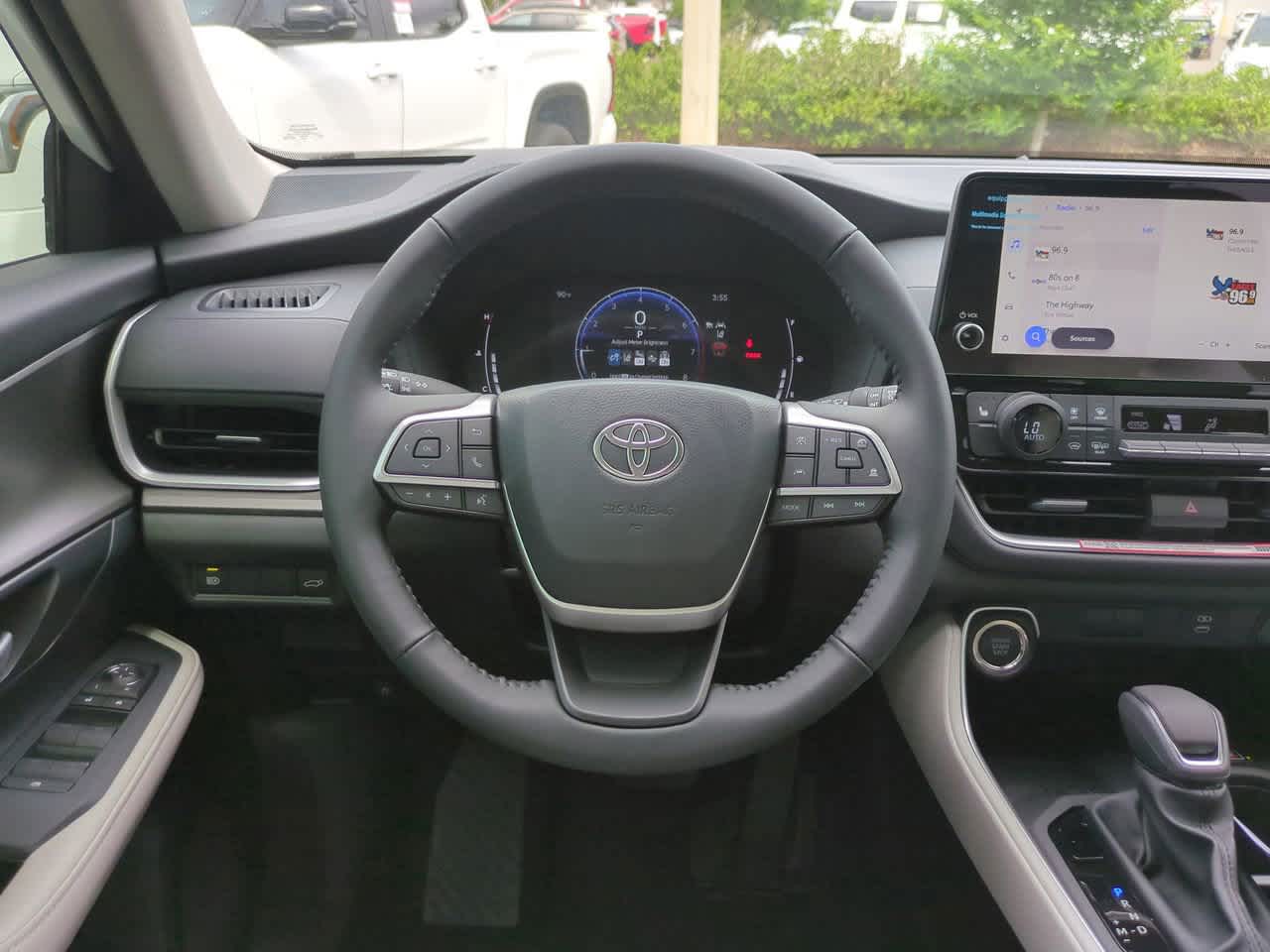 Thumbnail: 2026 Toyota Grand Highlander - 16