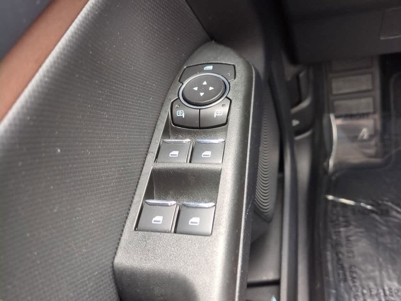 Thumbnail: 2022 Ford Bronco Sport - 22