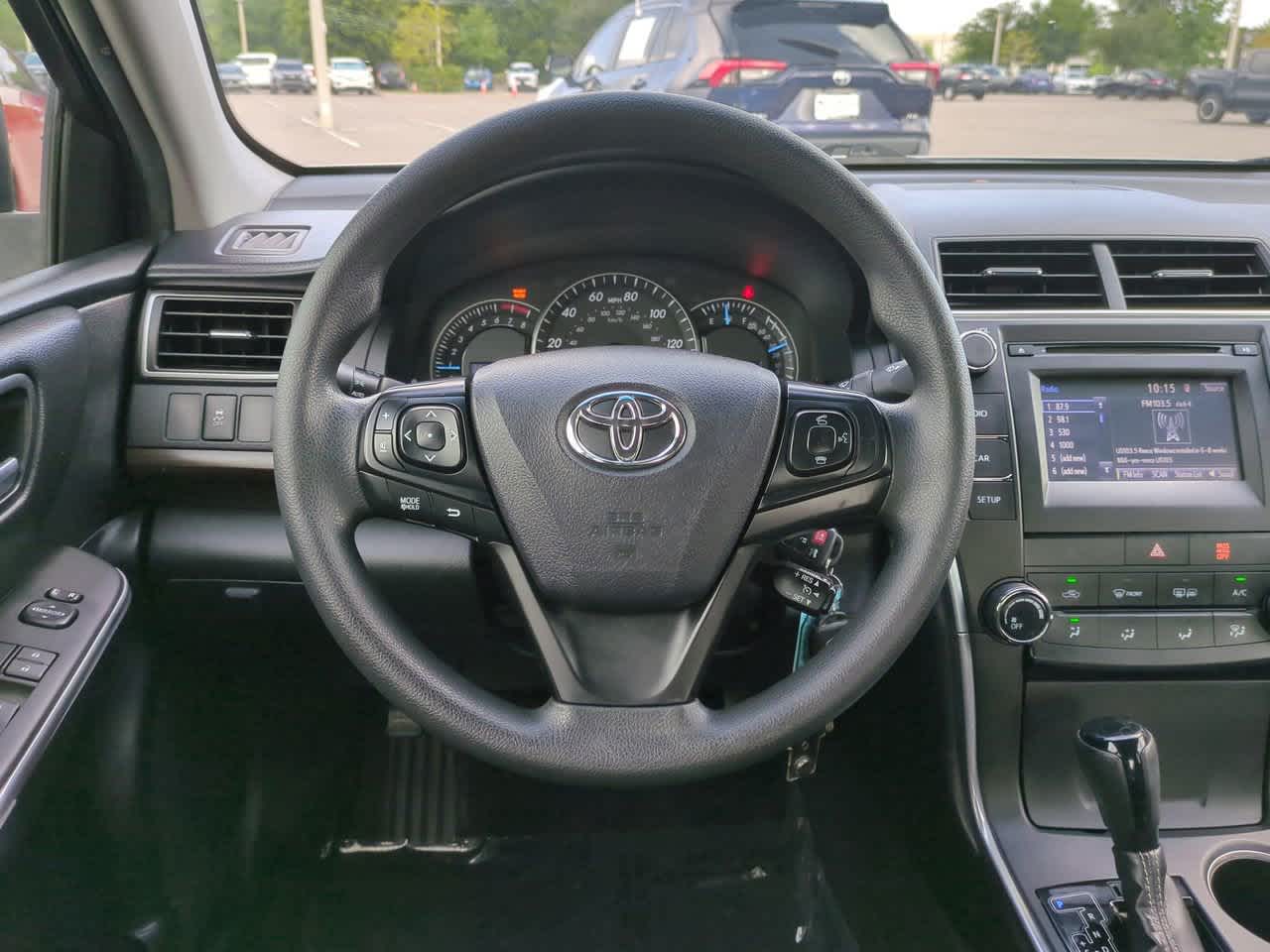 Thumbnail: 2015 Toyota Camry - 15