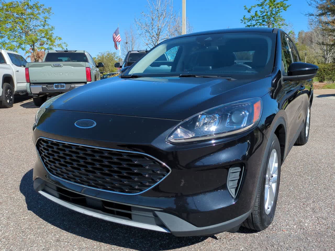 Thumbnail: 2020 Ford Escape - 2