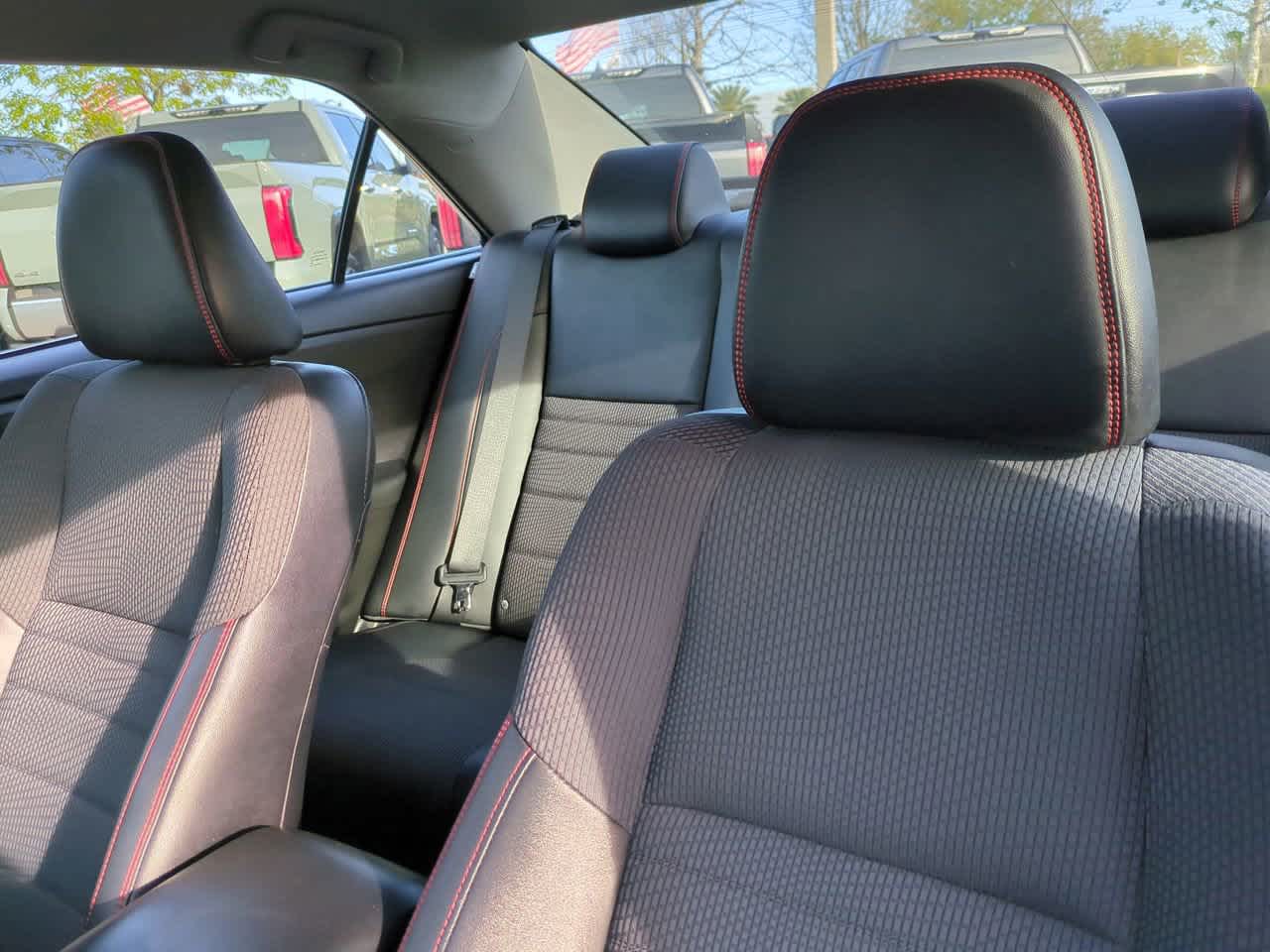 Thumbnail: 2017 Toyota Camry - 8